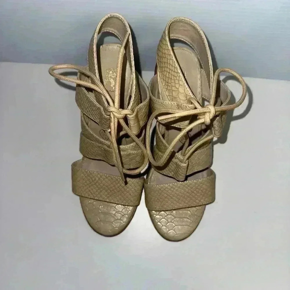 Born In California Sandals Stacked Heel Beige Lite Tan Faux Snakeskin Size 6 1/2 - Picture 6 of 15